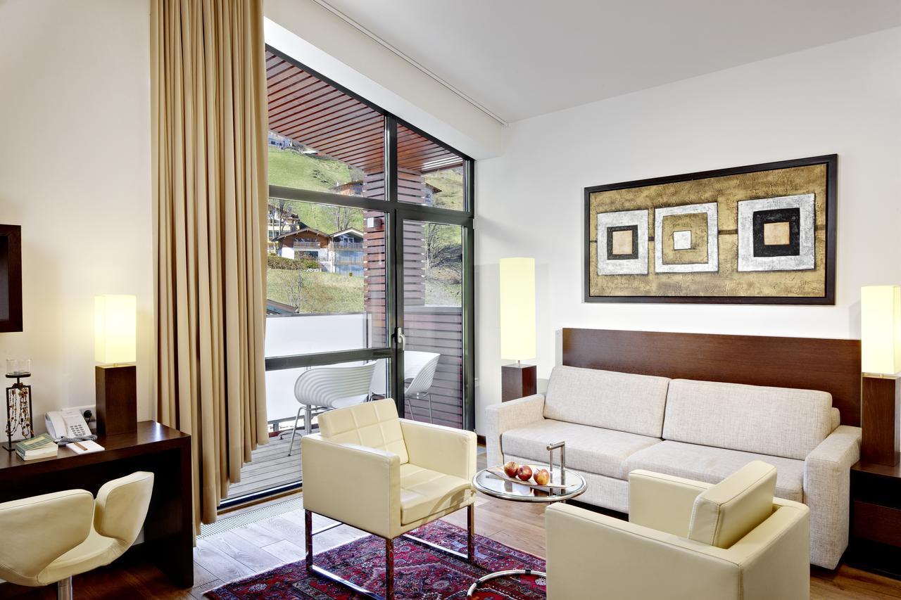 Kosherhotel For Pesach & Summer Hotel Saalbach-Hinterglemm